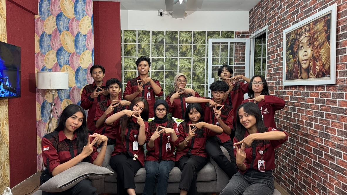 BEM INSTIKI Activity 2