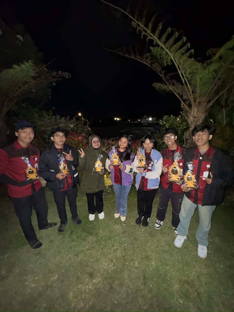 BEM INSTIKI Activity 8